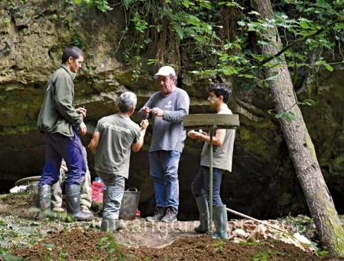 Oriako hutsunea, Amasa-Villabonako indusketa. Argazkia: Núñez