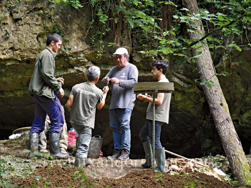 Oriako hutsunea, Amasa-Villabonako indusketa. Argazkia: Núñez